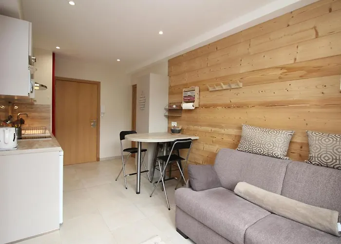 Mont-dore : T2 Confort Avec Parking Privé, Proche Thermes - Fr-1-608-99 Mont-Dore